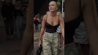 All Eyes on Her in Manchester 👀✨ #ManchesterNights #CityVibes #NightWalks #FYP #Shorts