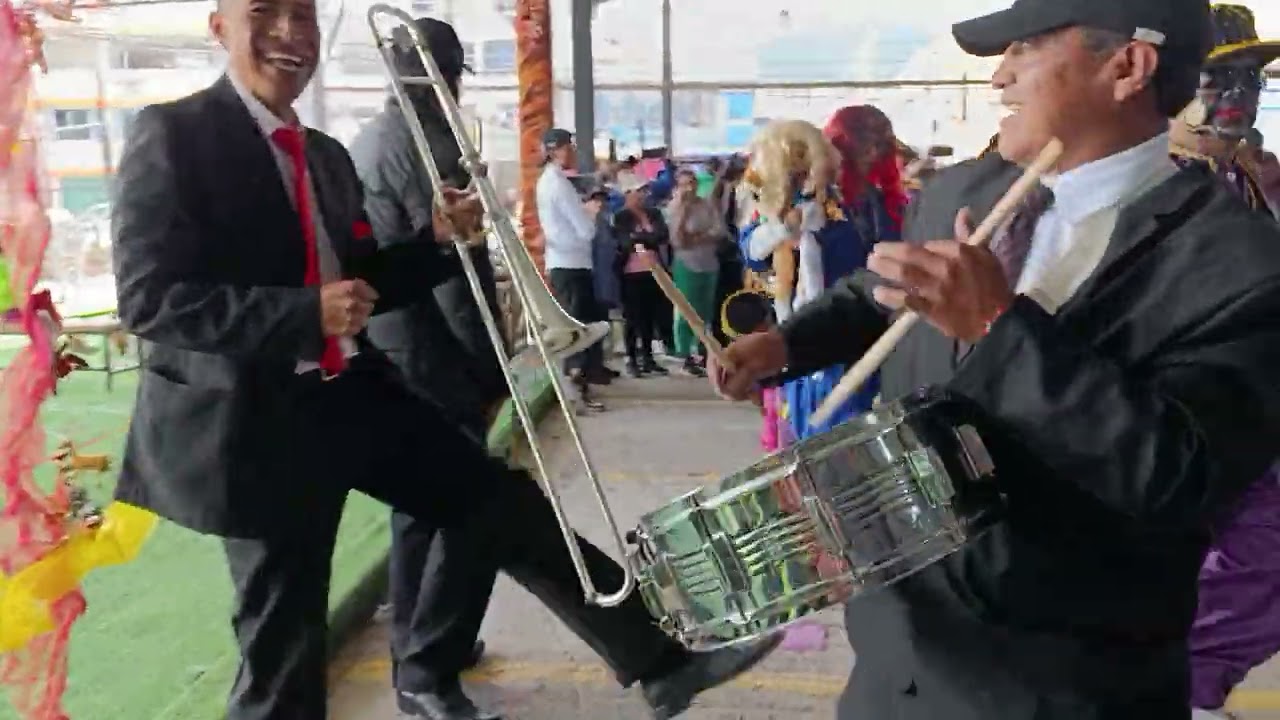 BANDA DE PUEBLO VIRGEN DEL TRANSITO GUAMANI QUITO - ECUADOR CONTACTO 0997014242