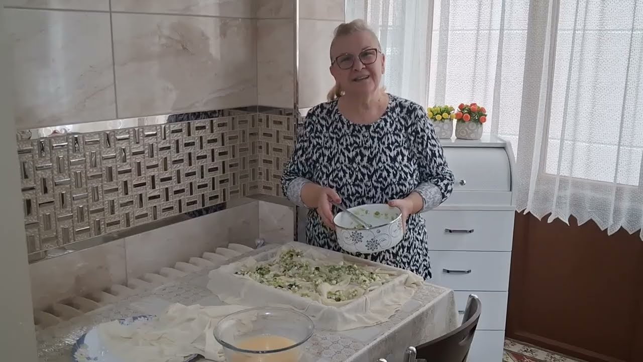 Reflü Ameliyatı Oldum! Bu Böreği Yaparken Anlattım 👩🏼‍🍳