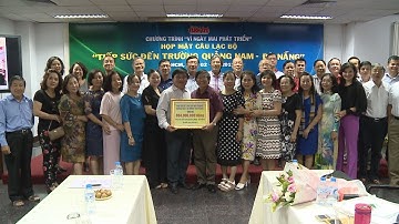 Gần 900 triệu đồng tiếp sức đến trường cho tân sinh viên nghèo Quảng Nam – Đà Nẵng