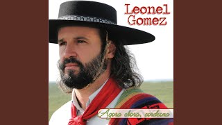 Video thumbnail of "Leonel Gomez - Florão de Chinoca"