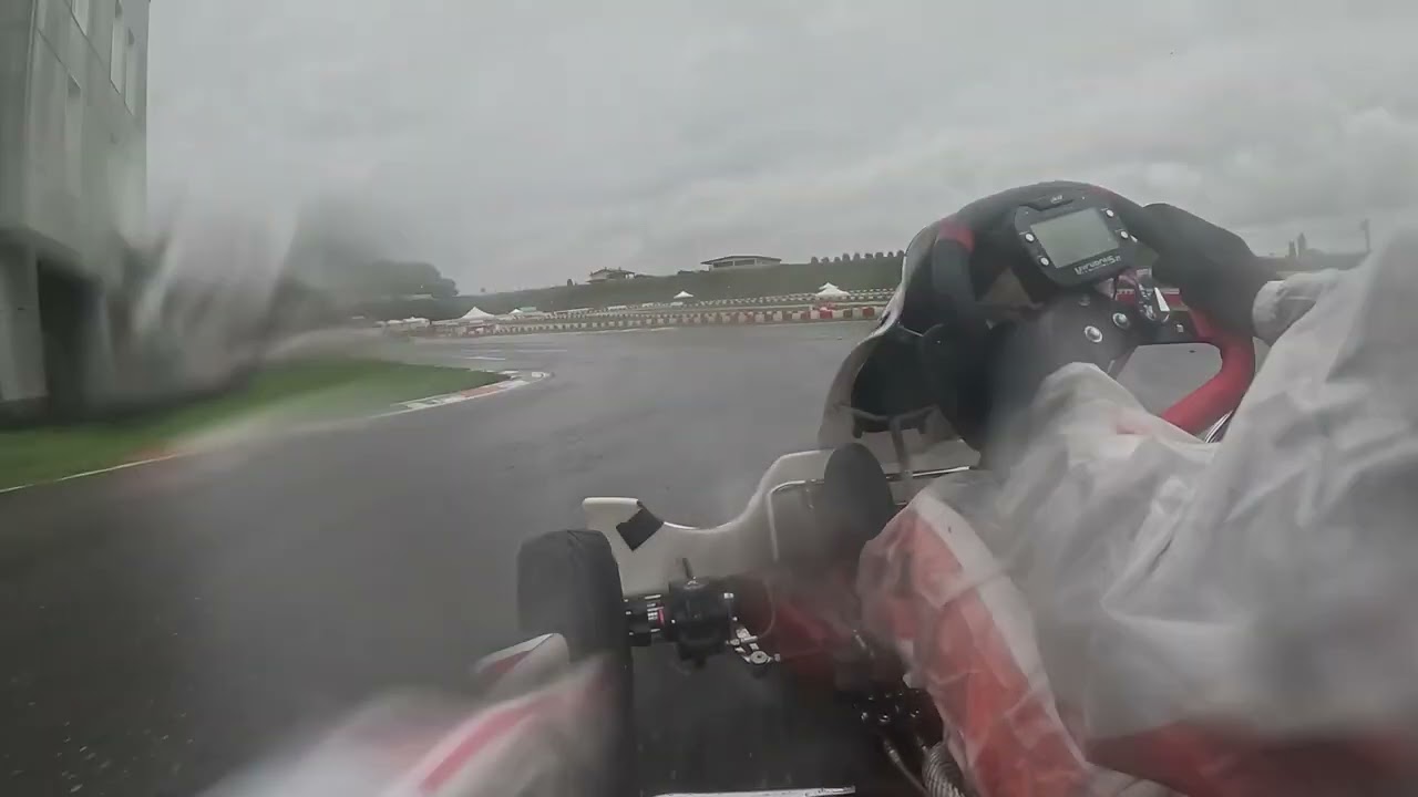 TEST FRANCIACORTA KARTING TRACK PISTA BAGNATA/TM-R2/BIREL ART/VEGA EASY KART