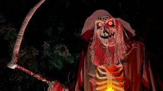 12 FT Scarecrow Lowes Halloween 2023 Demo! IN THE DARK
