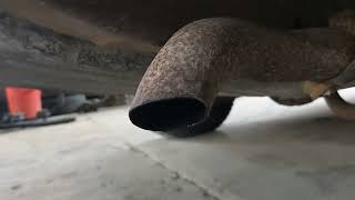 Buick 300 running with exhaust system