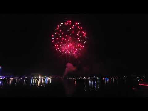 Main fireworks show from Lake Shafer at Indiana Beach Indiana July 4 2026