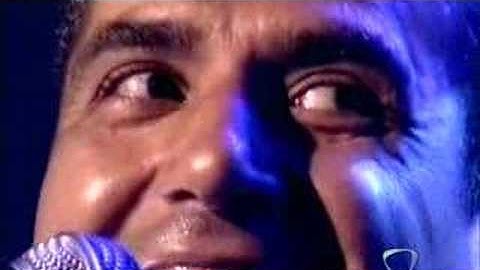 object width=425 height=350param name=movie value=httpwww.yo