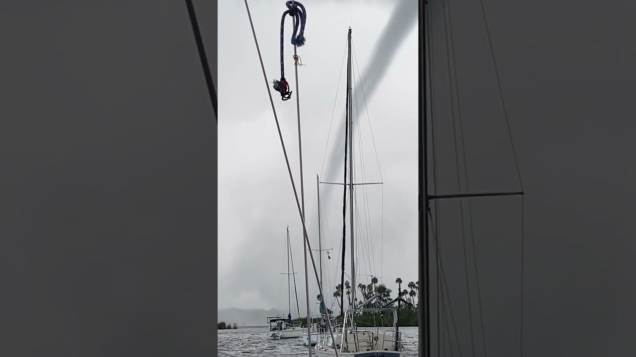 🌪️ Tornado in Crystal River Florida #crystalriverflorida #tornado