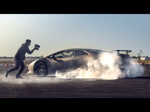 DRIFTING A LAMBORGHINI IS AWESOME! I HURACAN LP 580-2 I VLOG 276