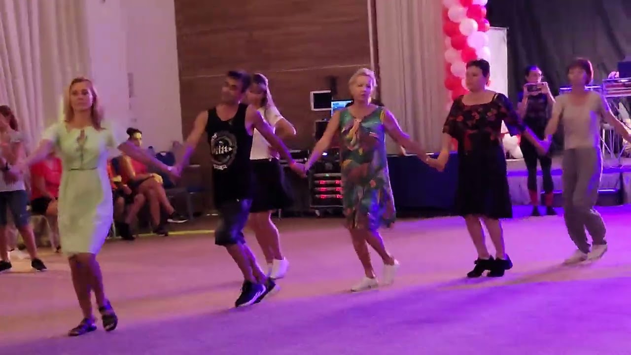 Врабчaнско хоро, Шопска фолклорна област, размер 2/4