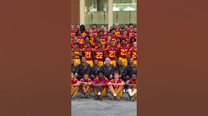 USC football team photo 📸 #shorts #collegefootball