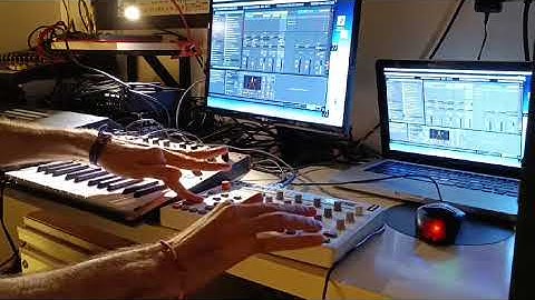 KRPNTA in action. korg monologue + model samples + ableton  live