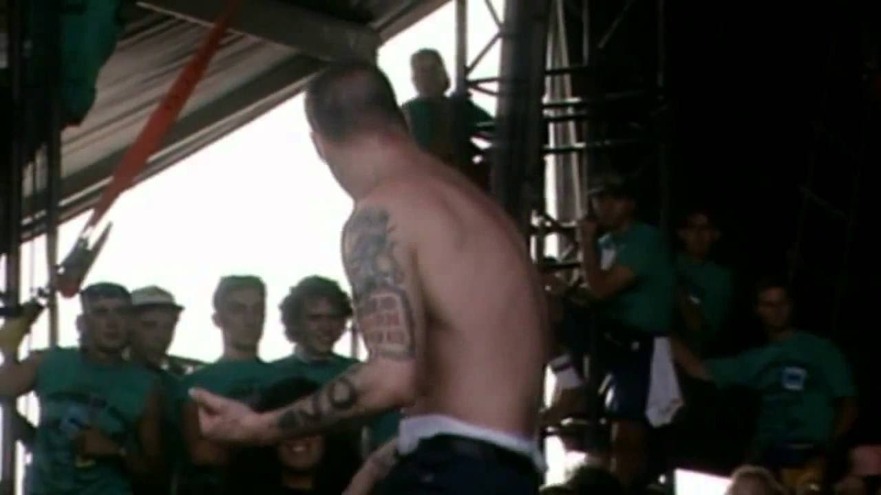 Pantera - Psycho Holiday (Official Music Video)