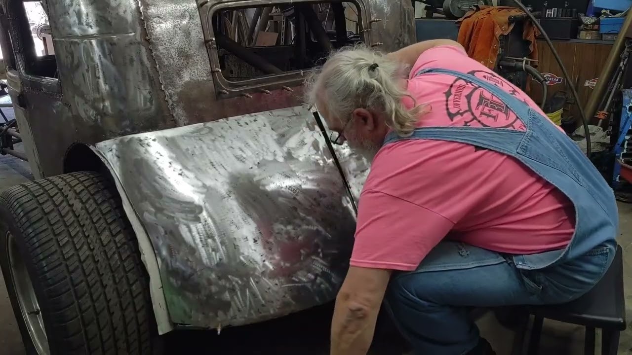 Rat Fest 2026 build off King Toad bustle rear window