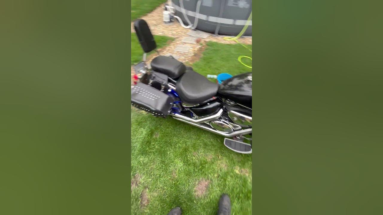 Suzuki boulevard c50 lowered cobra pipes!!! YouTube