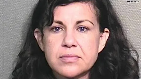 Woman stabbed boyfriend 25 times with stiletto