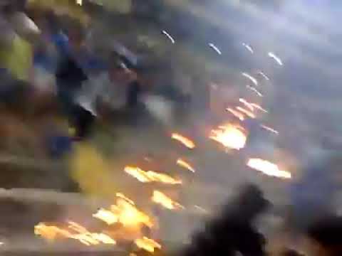 Esto es lo que hacen los hinchas de emelec