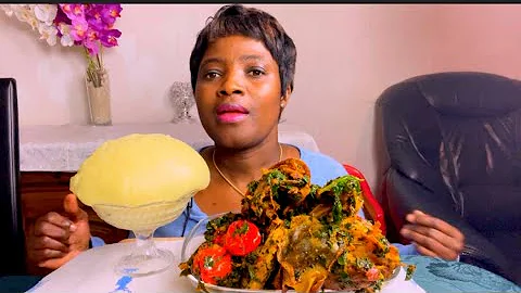 Asmr mukbang/ vegetable soup with potatoes Fufu /chicken and smoked fish/eating show no talking