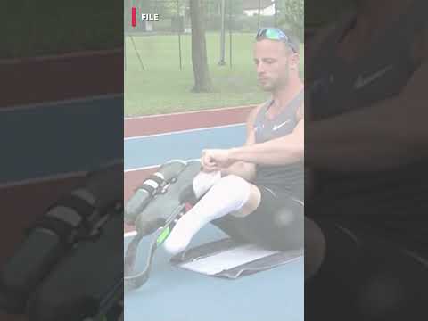 Oscar Pistorius, convicted of girlfriend's murder, released from prison #Shorts