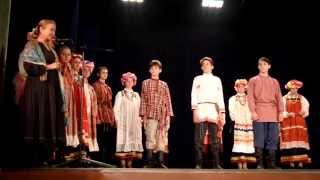 Концерт - лекция о русском народном костюме