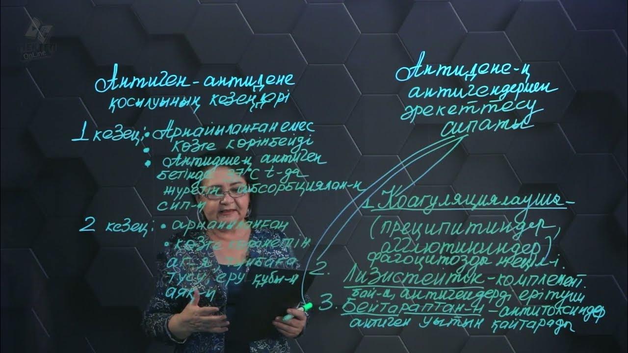 Киінетін бөлмелердегі жалаңаш әйелдер Әйелдерге арналған үйдегі секс құрылғылары