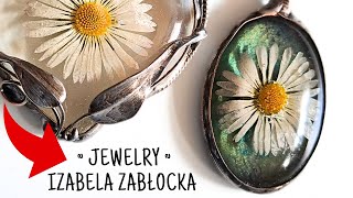 DIY  How to Make Jewelry from Flowers? How It's Done?  Daisy In Resin  Pendant
