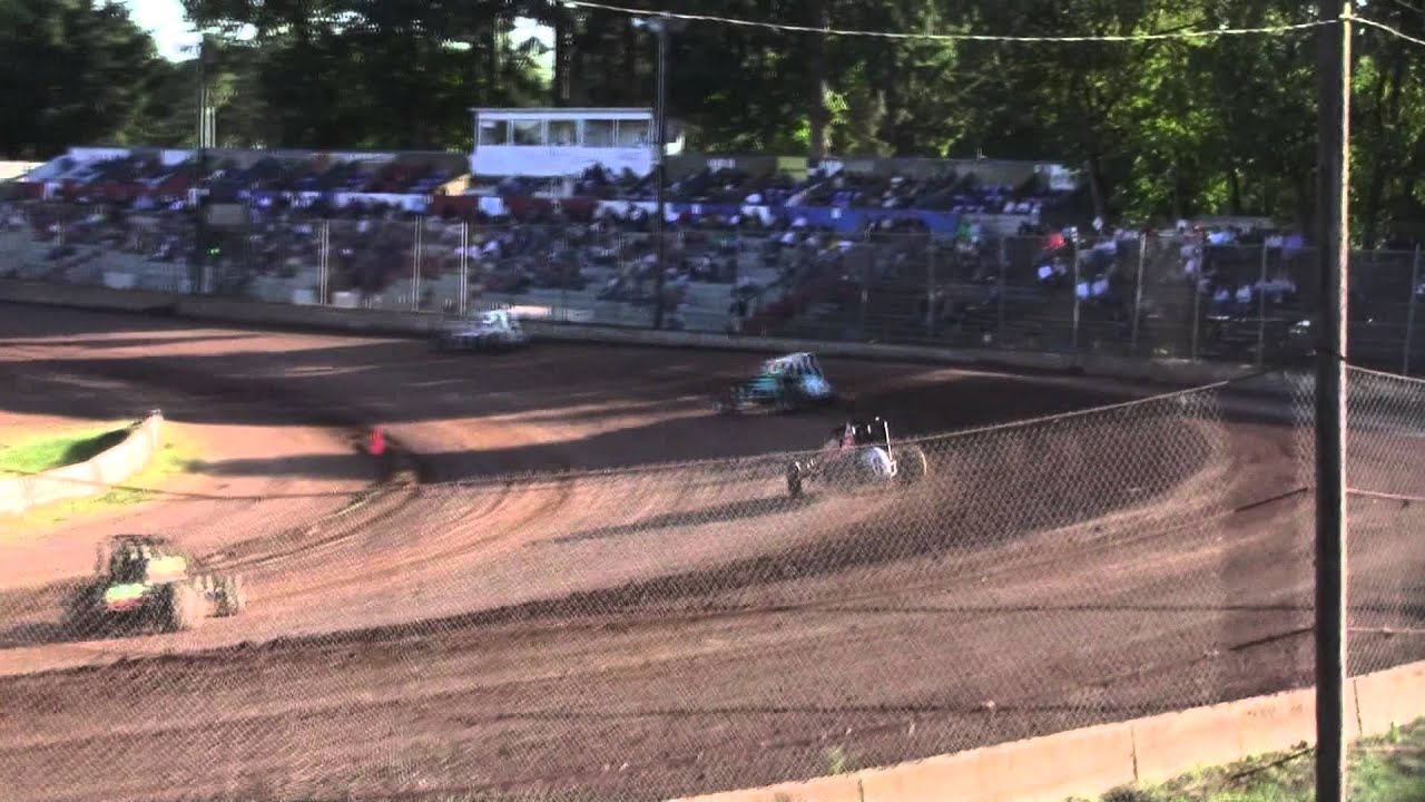 Kyle Miller Sprint Car Crash 6 25 11 Cottage Grove Speedway Dash