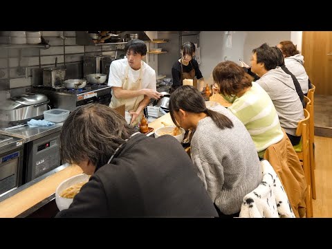 行列のできる東京うどん屋のこだわり天ぷらと極上肉うどん丨Best Udon in Tokyo