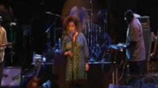 Jill Scott singing &#39;All I&#39; at the House of Blues