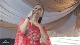 KAPALANG NYAAH - ADE ASTRID feat NITA NADA MAJALAYA