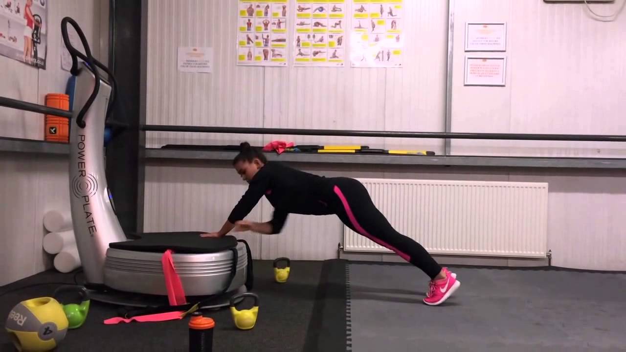 Уровни фитнеса. Power Plate тренировка. Тренировки с тренажером Power Flex. Левел фитнес. Тренажер Power Plate люди.