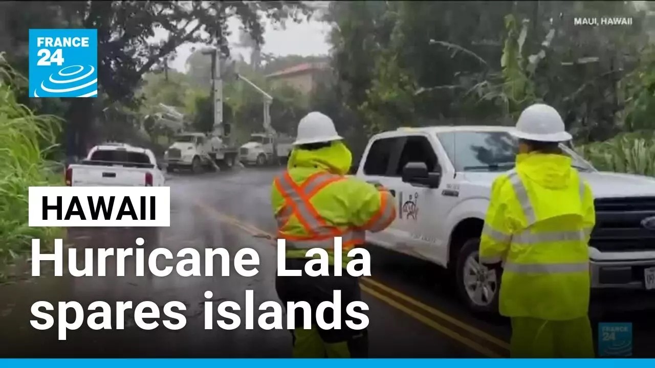 US : Hawaii narrowly avoids direct hit as Hurricane Lala brings strong weather • FRANCE 24 English