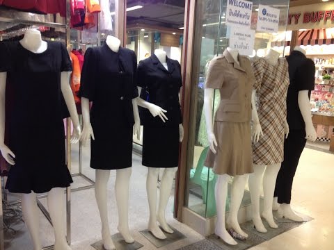 ชุดดำแต่งกายไว้ทุกข์เสื้อสีดำกระโปรงสีดำสวยๆที่ lamphai paris store