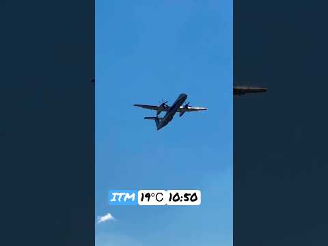 De Havilland Aircraft of Canada ANA Takeoff Osaka International Airport #takeoff #ana #dehavilland