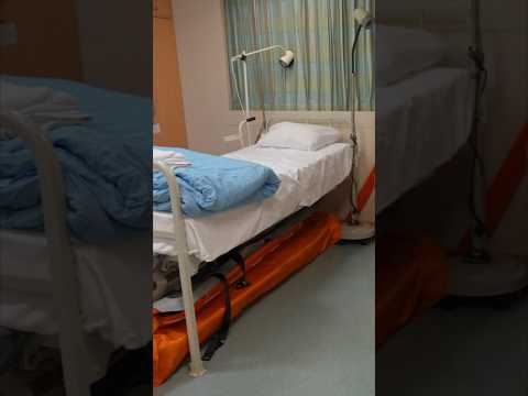 Согласны что врач нужен? Аппендицит на судне или зубная боль - это жесть. Да вообще - всё жесть.