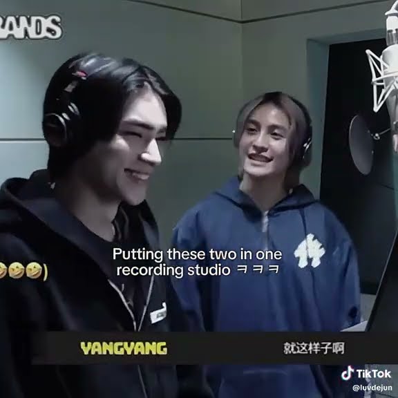 Xiaoyang 😭💚💚✨#wayv #kpop #cpop #nctzen #nct #korea #china#kpopedit #xiaoyang #xiaojunwayv #yangyang