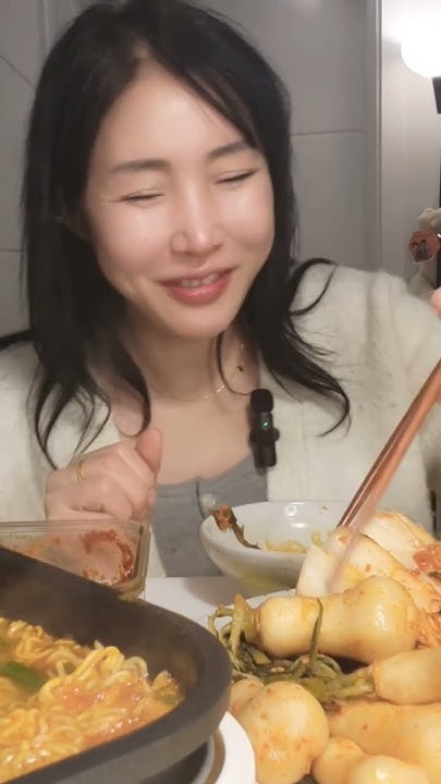 why-is-ramen-so-delicious-mukbang-youtube