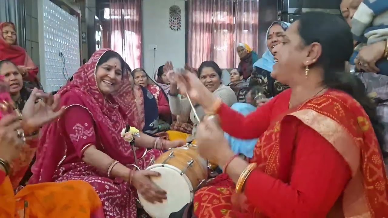 बागेश्वर धाम स्पेशल भजन। “सपना में तो बजरंग आया रे उड़ गई नींद डली।”🙏🥰