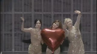 Jeongyeon, Mina and Tzuyu 132 performance in Tokyo dome day 2