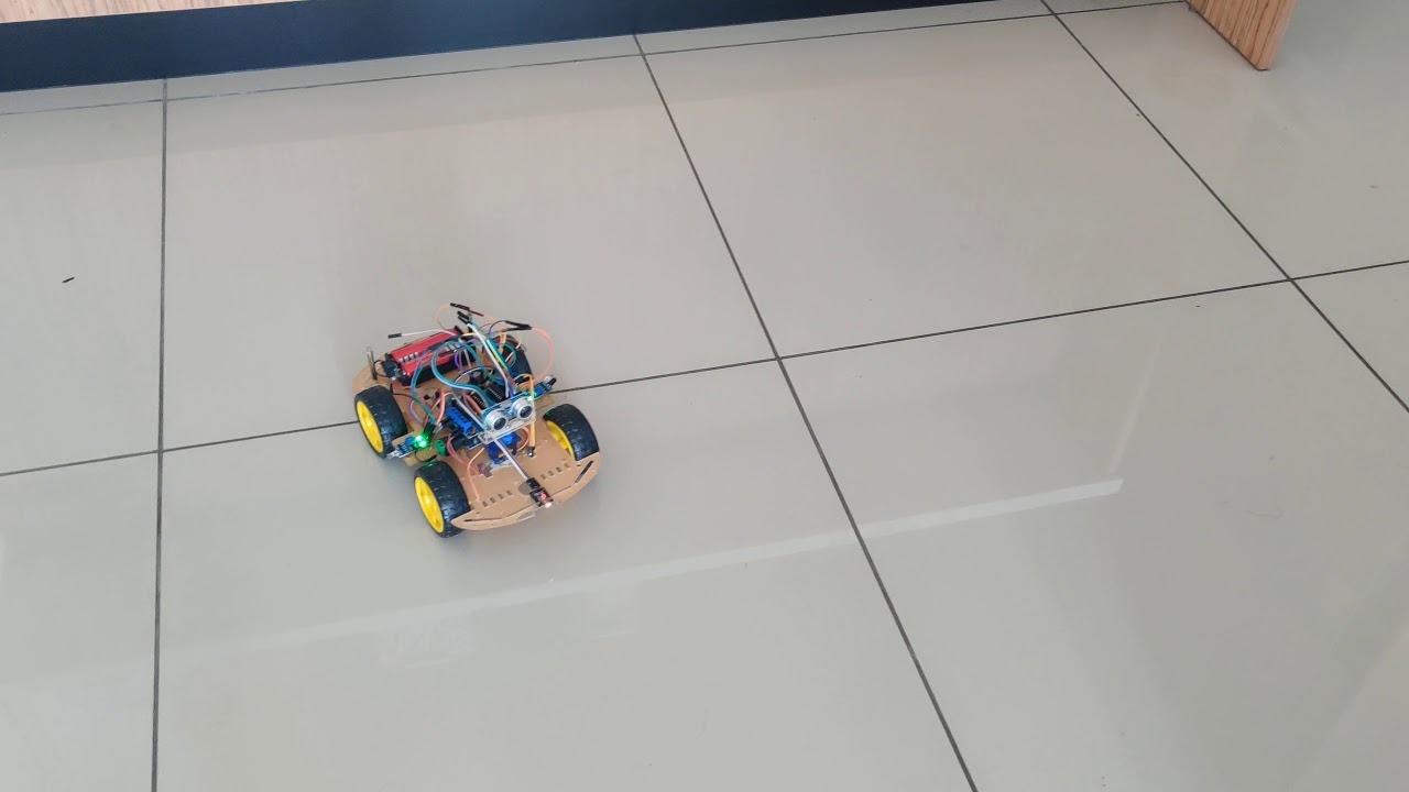 Arduino obstacle avoiding car with Blutooth control