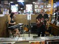 Capture de la vidéo Live In Music City - Wreckless Eric & Amy Rigby - "Reconnez Cherie" - Grimeys (September 18, 2008)