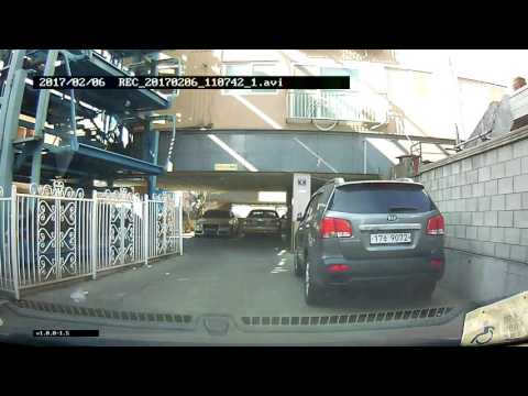 현대 아반테 MD 급발진 (Sudden Unintended Acceleration by HYUNDAI Elantra)