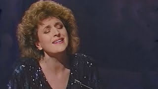 BARBARA DICKSON - THE RIGHT MOMENT (GERRY RAFFERTY cover version)