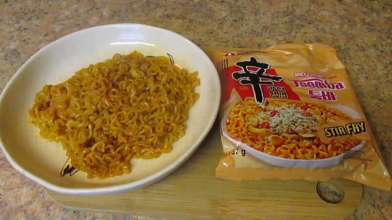Nongshim - Острая и сливочная лапша Тумба - B+M's - 0,29 фунта стерлингов - Обзор еды - Халяль