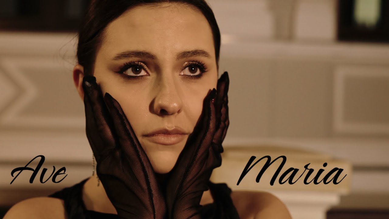 Roberta - Ave Maria | cover | TIS the Season