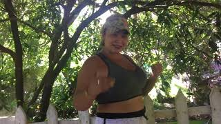 Karla La Chica Accion Descansando