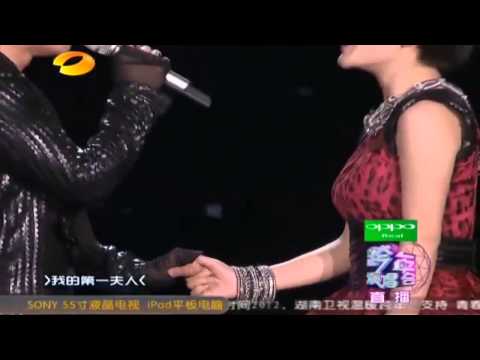 《芒果捞星闻》跨年十年：张杰谢娜《第一夫人》 Mango News: 【芒果TV官方版】