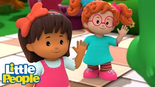 Arts \u0026 Crafts! | Little People | Cartoons for Kids | WildBrain Enchanted