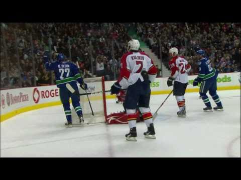 Canucks Vs Panthers - Daniel Sedin 1-0 Goal - 10.11.10 - HD