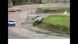 Ministox scares Photographer by launching up bank at him; Birmingham Wheels, New Years Day 2019