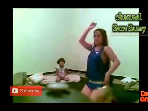 ‫رقص ساخن موزة جامدة‬‎ - YouTube